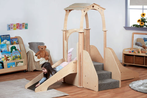 Play Pod Kinder Gym with Roof