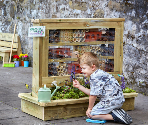 Mini Beast Hotel with Planter Base